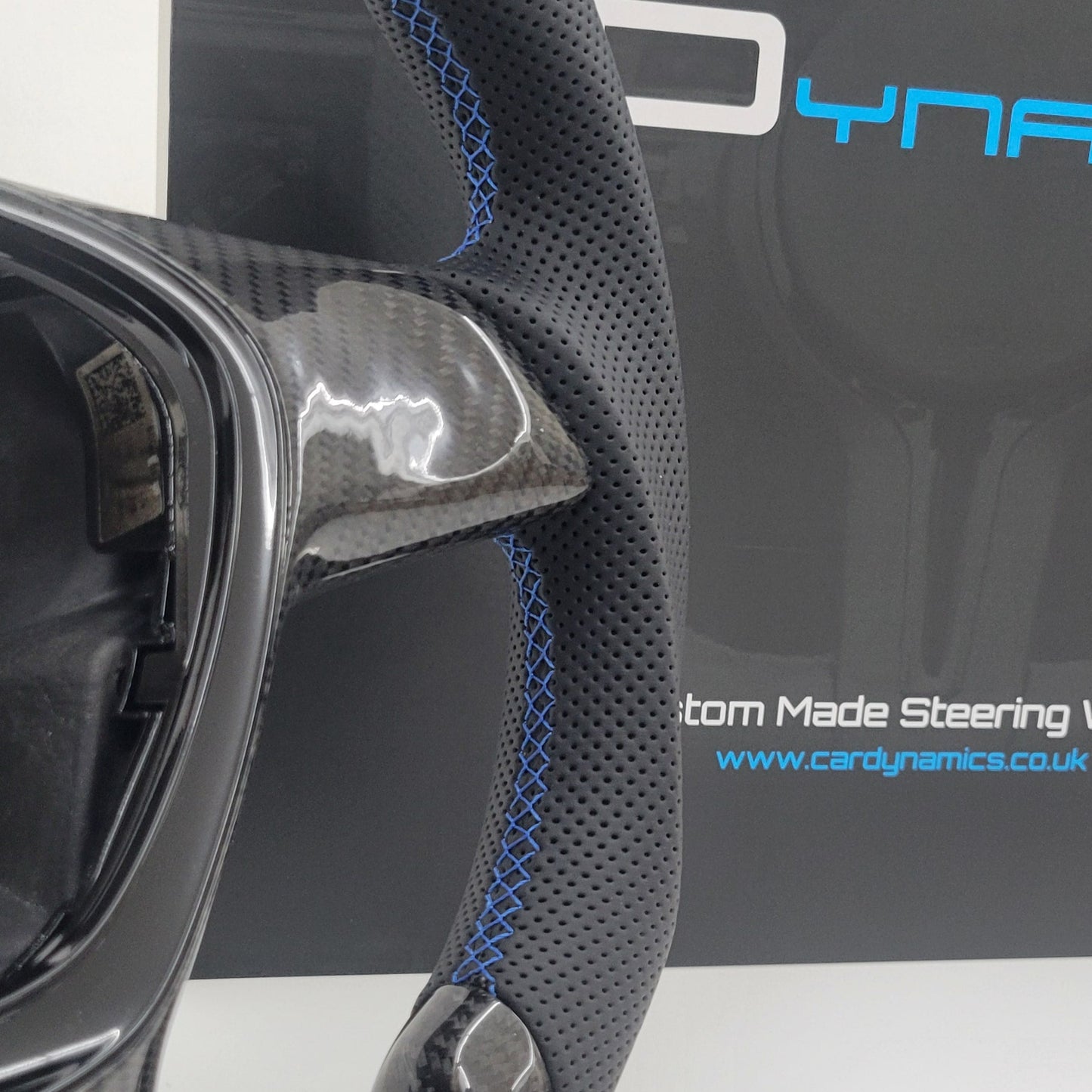 Volkswagen T6 Custom Carbon Fibre Flat Bottom Steering Wheel Transporter