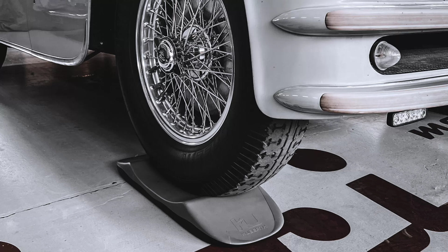 EASYRISE V | Tyre Saver For Classic Cars