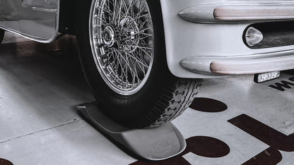 EASYRISE V | Tyre Saver For Classic Cars