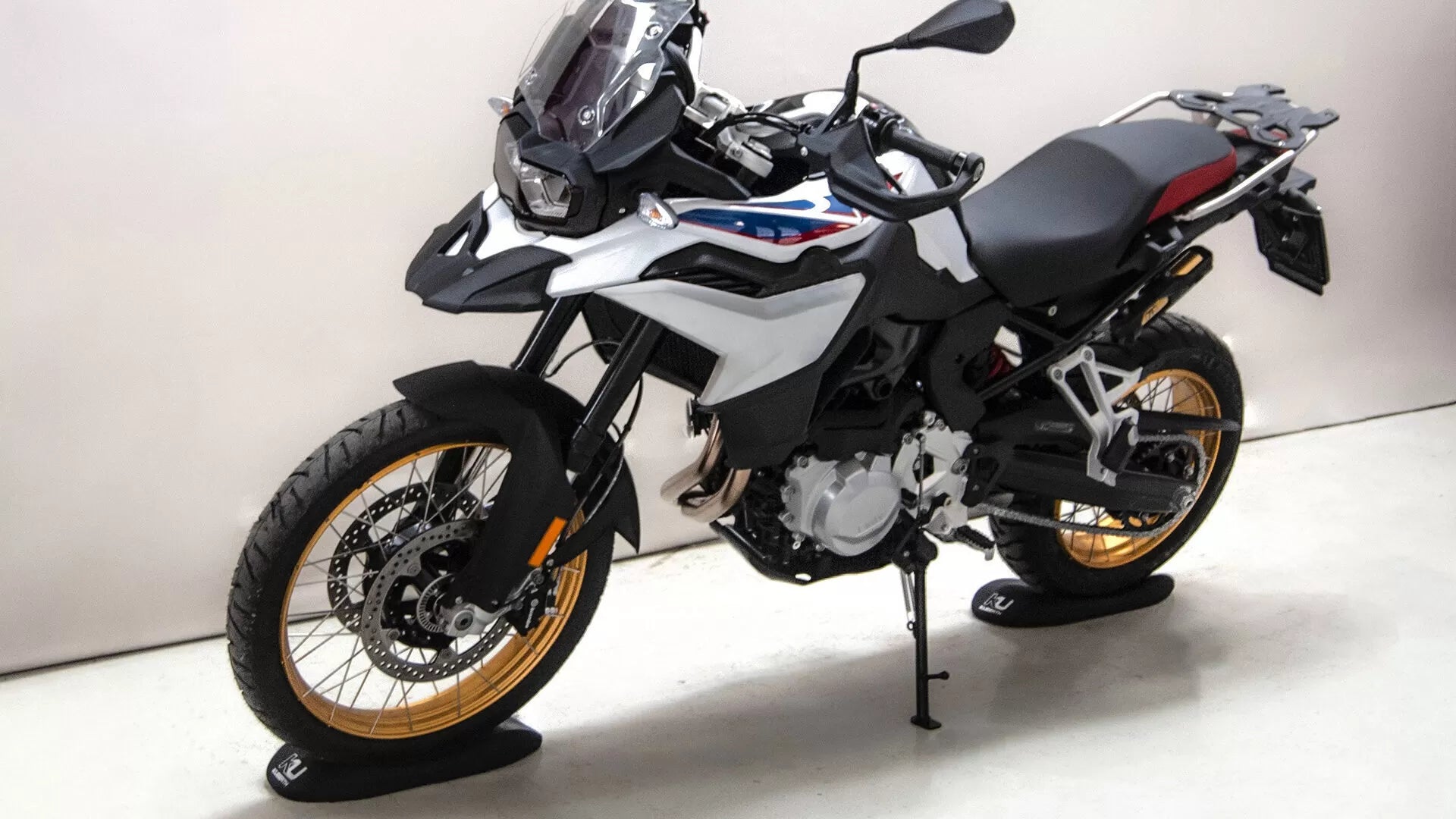 WINTERPAD | Tyre Saver For Motorcycles